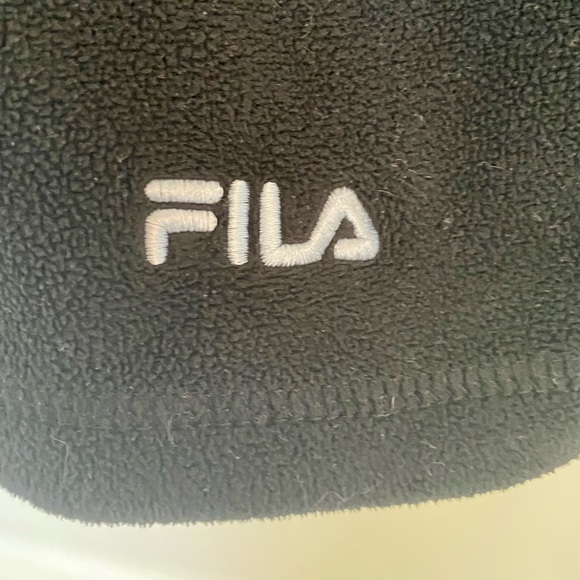 FILA - Black Fleece Pullover With Zip Neckline! In perfect condition! 🖤🤍 - Picture 5 of 5